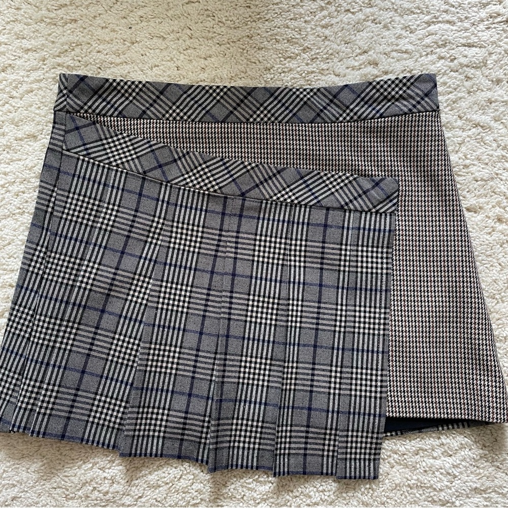 Steve Madden Women's Jeanne Skirt, Brown Plaid Mix, Sz 4 NWT - Picture 3 of 8